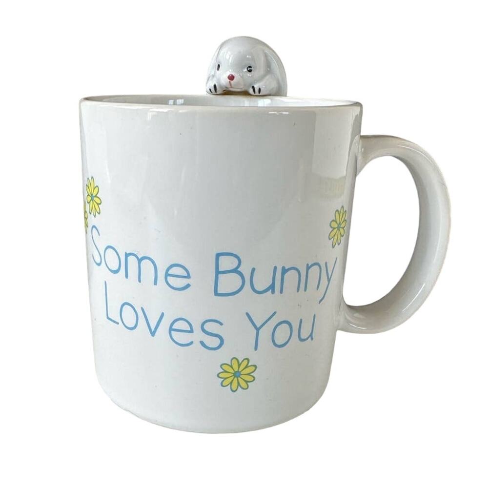 APPLAUSE MUGGAMALS BUNNY RABBIT MUG SOME BUNNY LOVES YOU GUESS WHO? VINTAGE 1986